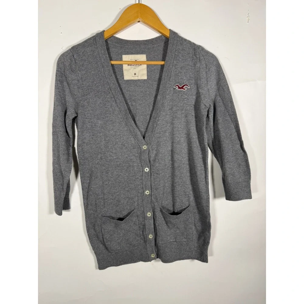 Hollister California Gray V-Neck Button Cardigan Sweater Womens Medium Logo